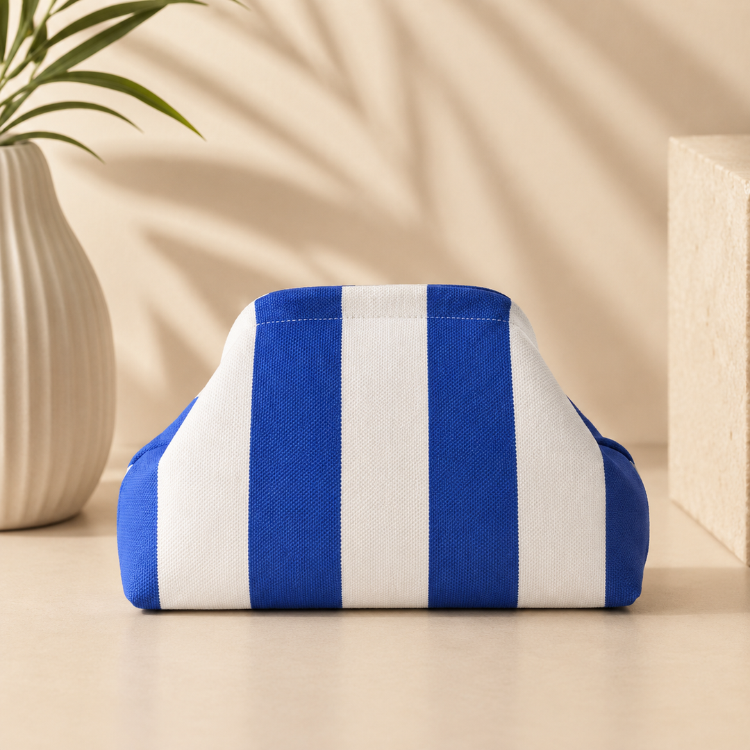 The Cabana Clutch