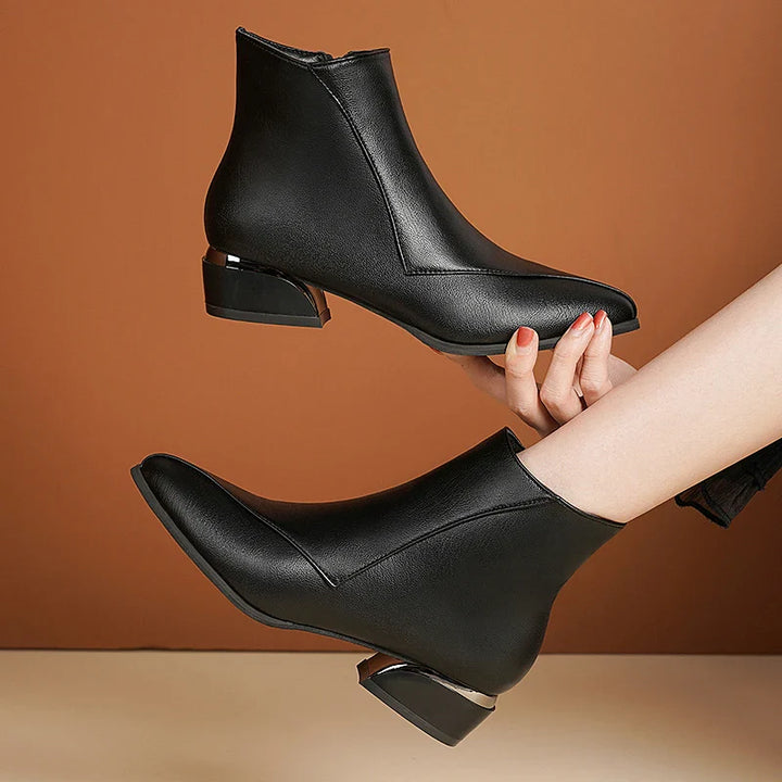 Vixen Low-Profile Step Boots