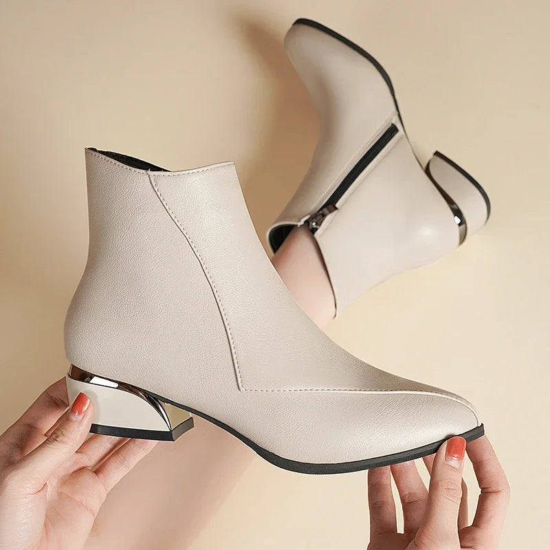 Vixen Low-Profile Step Boots