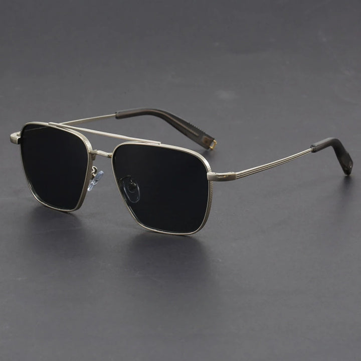 Voss Metalframe Shades