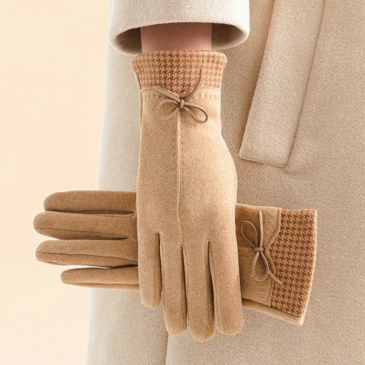 Sovereign Houndstooth Glove