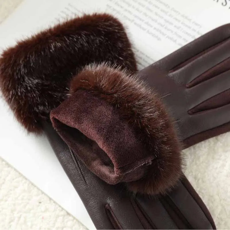 Vesper Fur-Trimmed Glove