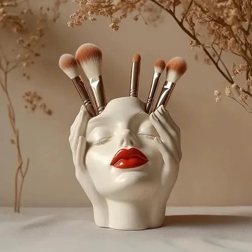 Bella Amor Brush Holder-Wilo Wale