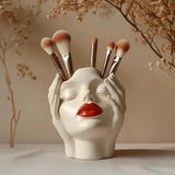 Bella Amor Brush Holder-Wilo Wale