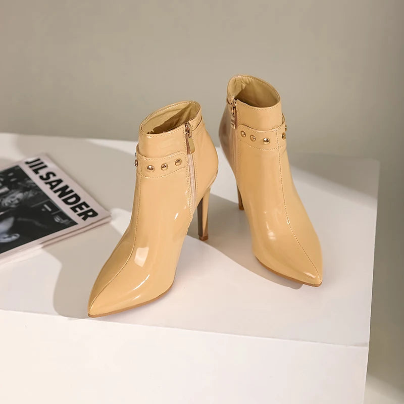 Valencia Heels