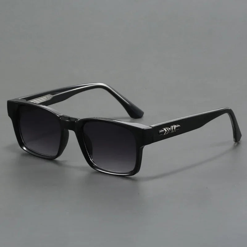 Altura Sol Shades