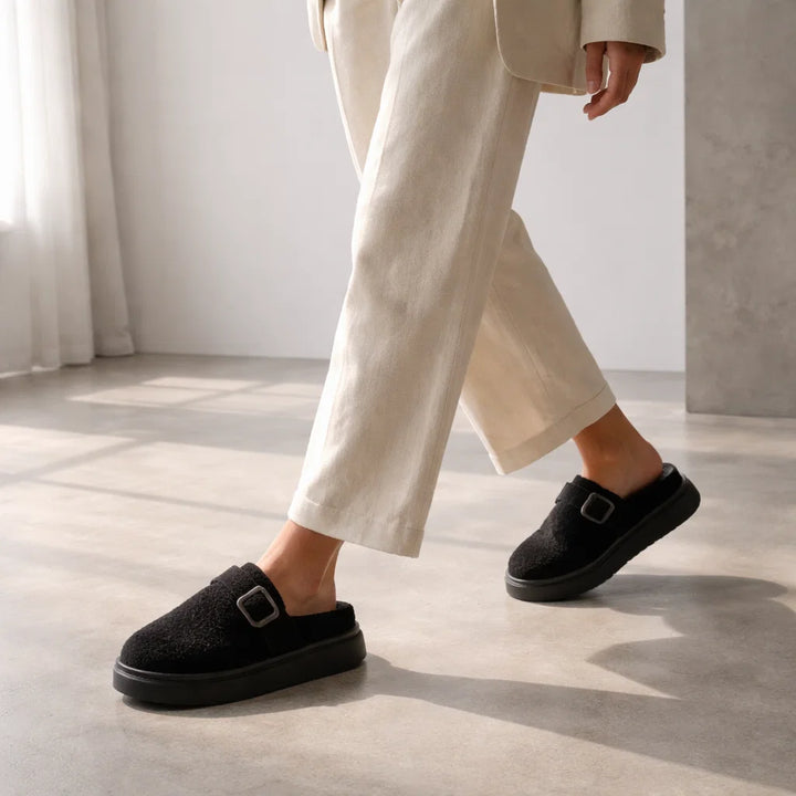 Snuggler Home Slides